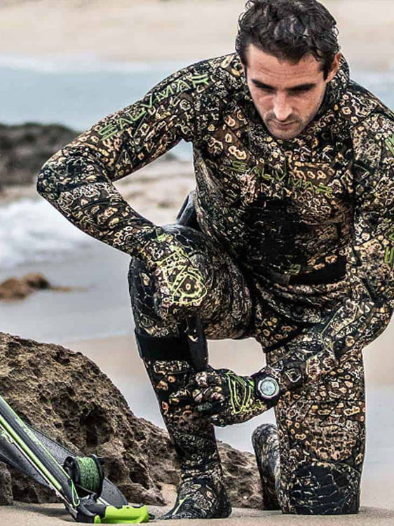 Salvimar Krypsis 5.5mm Spearfishing Suit Front